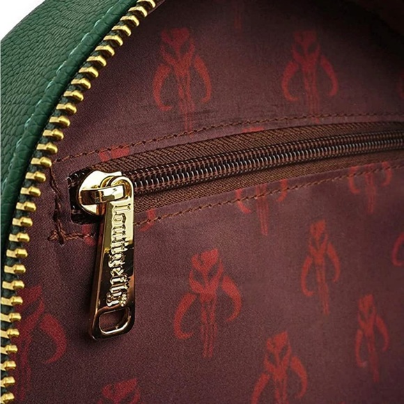 Star Wars Boba Fett Cosplay Loungefly Mini Backpack - Picture 4 of 4